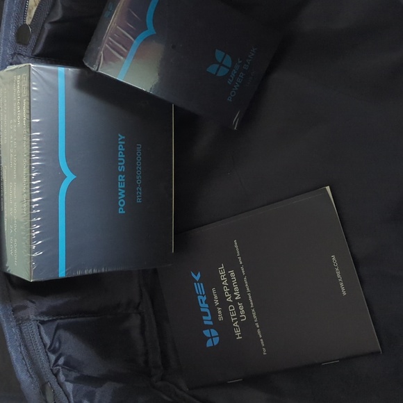 NWT 🔥 IUREK Unisex Heated Battery Pack Vest Size Small Black Women's - Picture 5 of 6